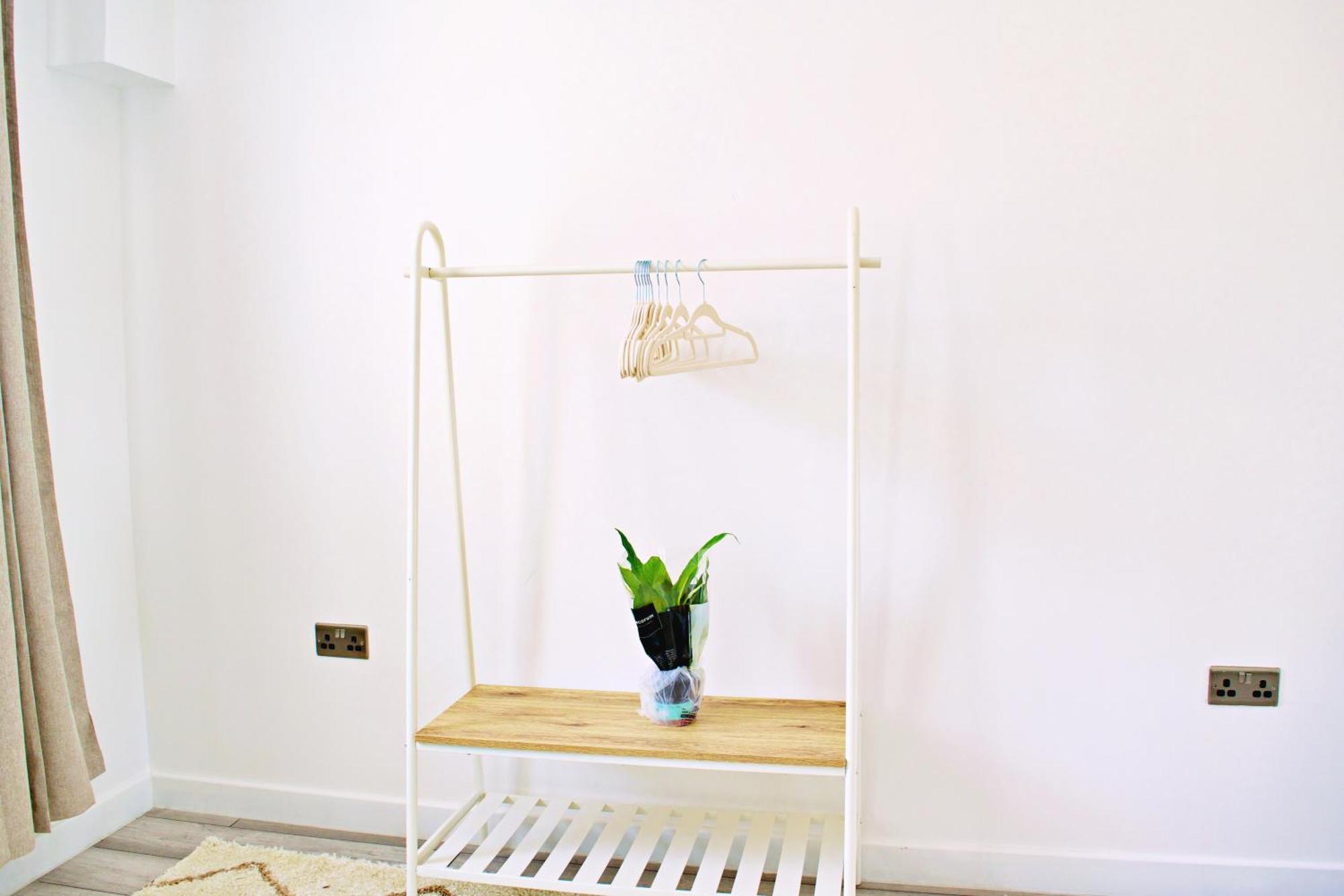 Beautiful Flat Near Central London - Entire Flat - Equipped Kitchen - Private Bathroom Bagian luar foto