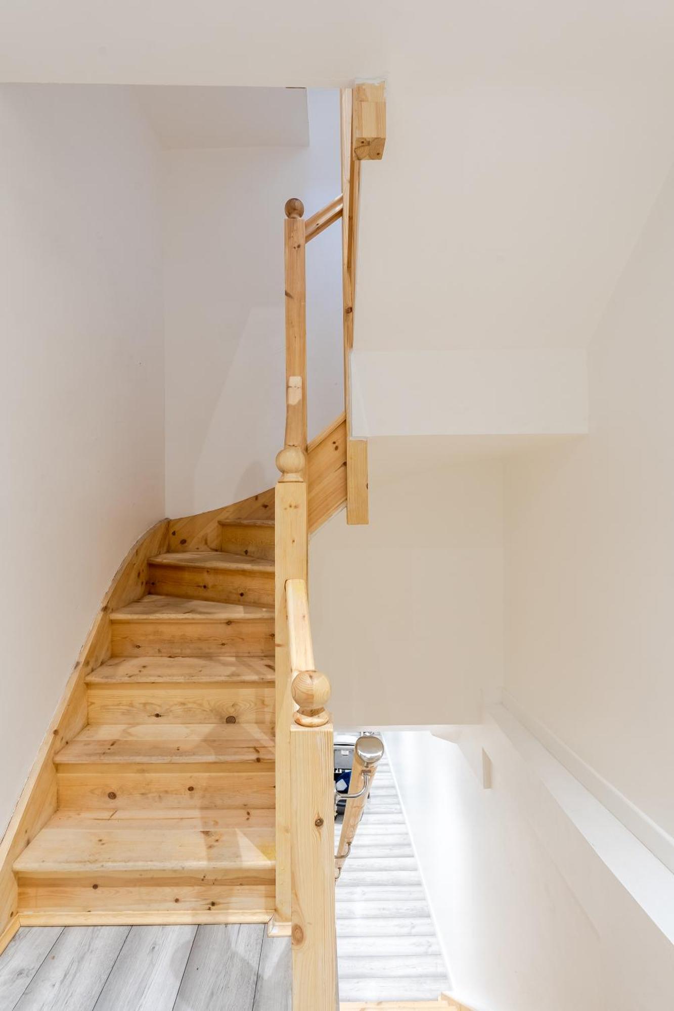 Beautiful Flat Near Central London - Entire Flat - Equipped Kitchen - Private Bathroom Bagian luar foto